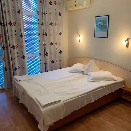 Apartmán Elit 4 *